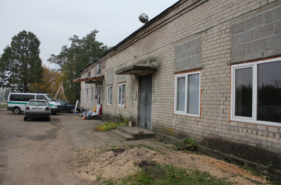 Fabriko gatvėje sprogo kieto kuro katilas, nukentėjo žmogus