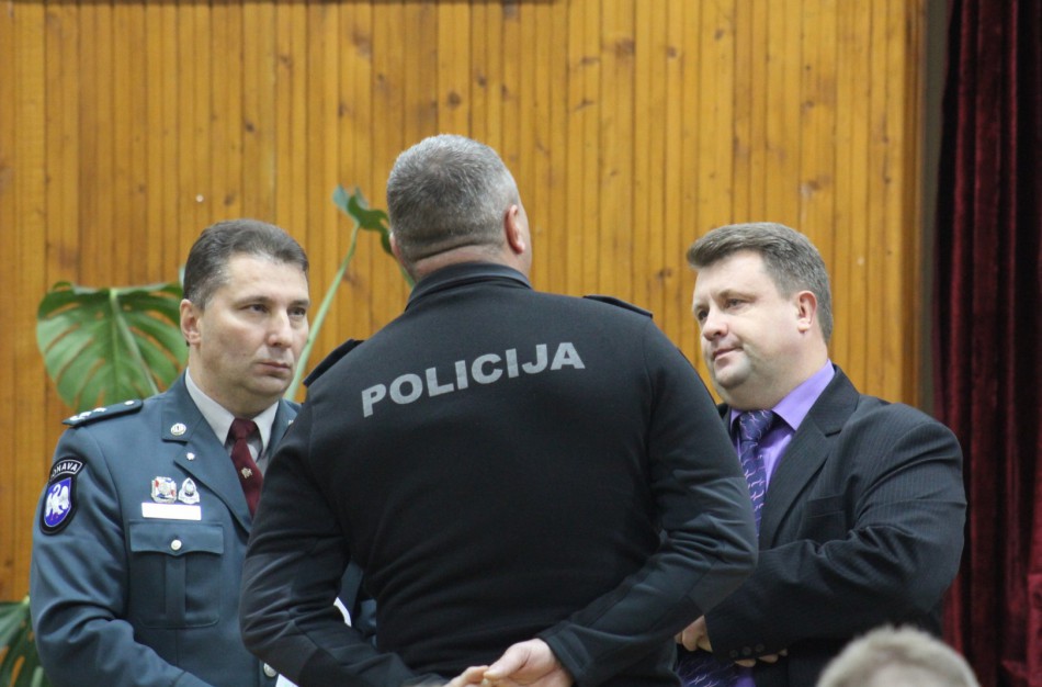 Rukloje – Jonavos ir Kauno policijos pareigūnų susitikimas su vietos gyventojais