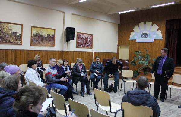 Rukloje – Jonavos ir Kauno policijos pareigūnų susitikimas su vietos gyventojais