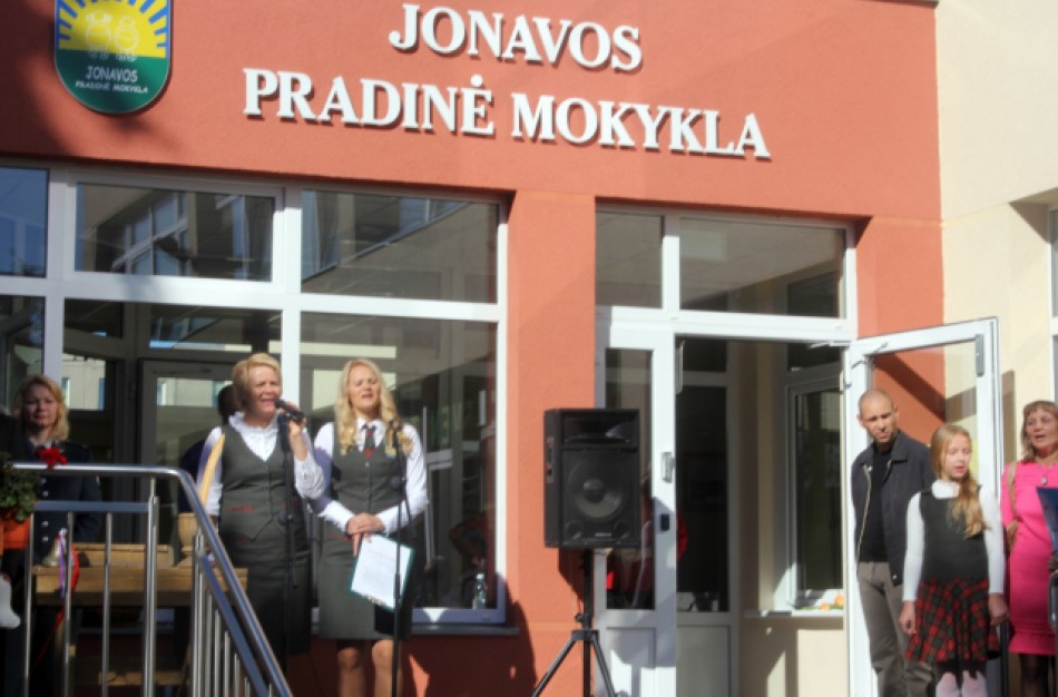 Jonavos pradinėje mokykloje – tėvų ir vadovų konfliktas