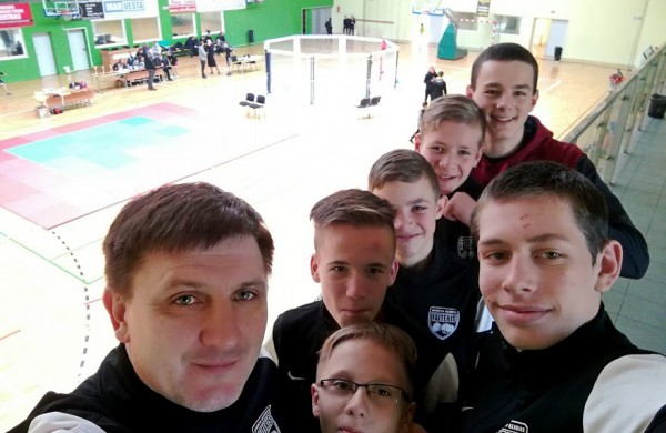 Atkaklios kovos Jonavos sportininkams padovanojo medalių gausą 