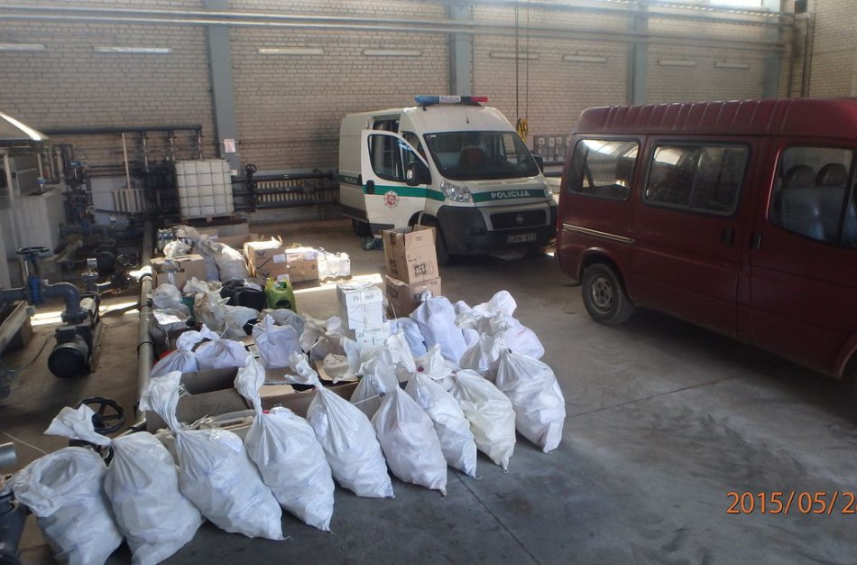 Naikinamas konfiskuotas alkoholis „dalyvauja“ nuotekų valymo procese