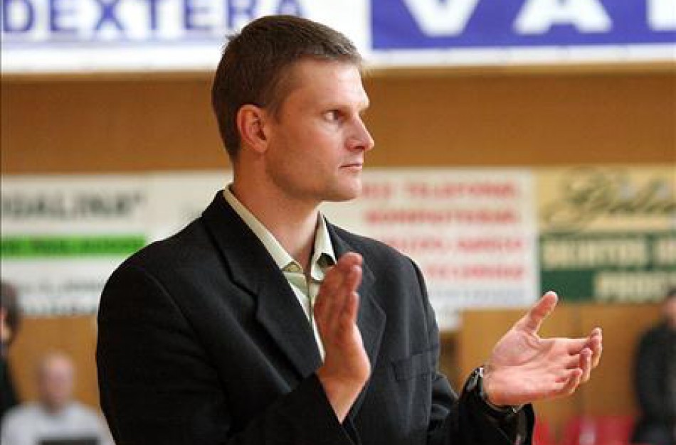 Naujas komandos treneris debiutavo pergale, antros rungtynės – pralaimėtos