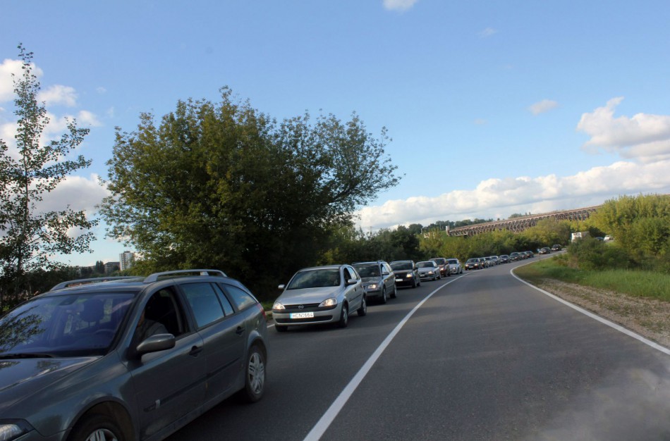 Už nedraustą transporto priemonę atsakomybė grės ne tik vairuotojui, bet ir savininkui