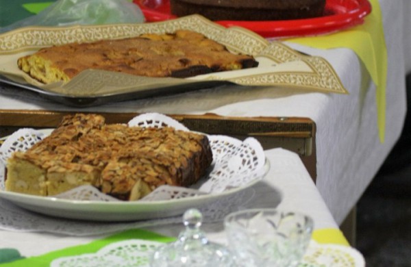 Jonavos politechnikos mokykla tęsia tradicijas:  Pyragų diena tapo atvira bendruomenės švente