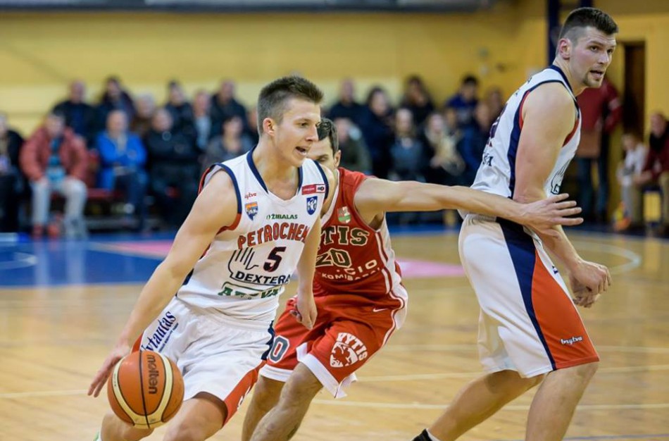 Dar du pralaimėjimai Sporto klubą nubloškė į turnyrinės lentelės dugną