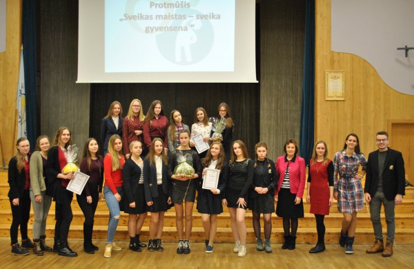 J.Ralio gimnazijoje naktį apsilankė ir humoristas Justinas Jankevičius