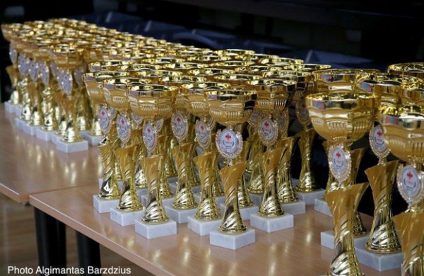 Iš varžybų - su apdovanojimais