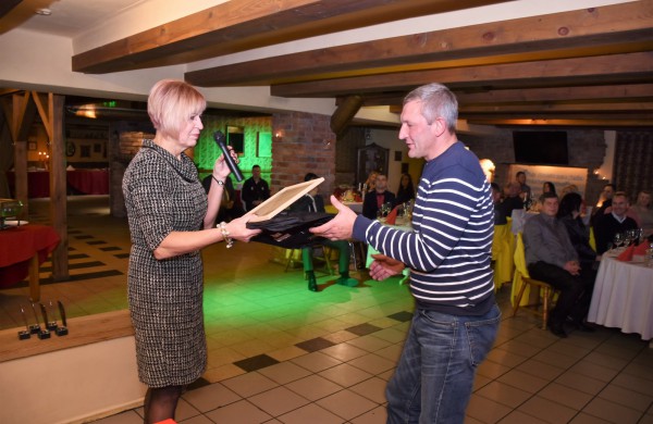 Senjorų futbolo klubo „Klevas“ vakaronėje – dovanų gausa