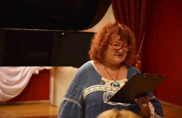 Meno mokykloje skambėjo fortepijono muzika