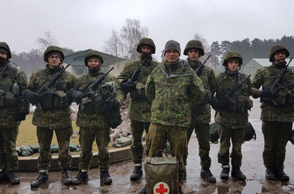 Jonavos rajone kariai padėjo išgelbėti žmogui gyvybę