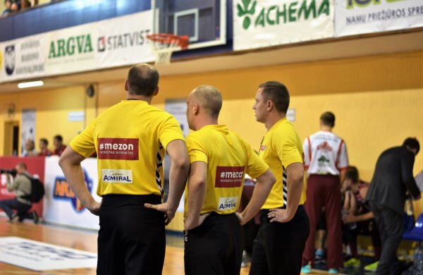 Jonavos krepšinio mėgėjams pergalių dar teks palaukti