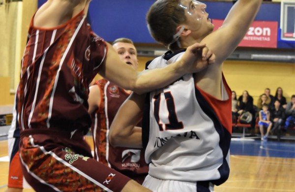 Jonavos krepšinio mėgėjams pergalių dar teks palaukti