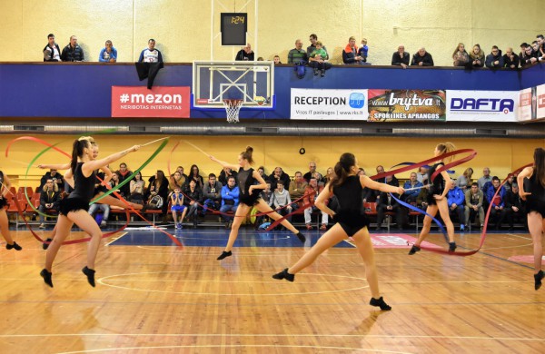 Jonavos krepšinio mėgėjams pergalių dar teks palaukti