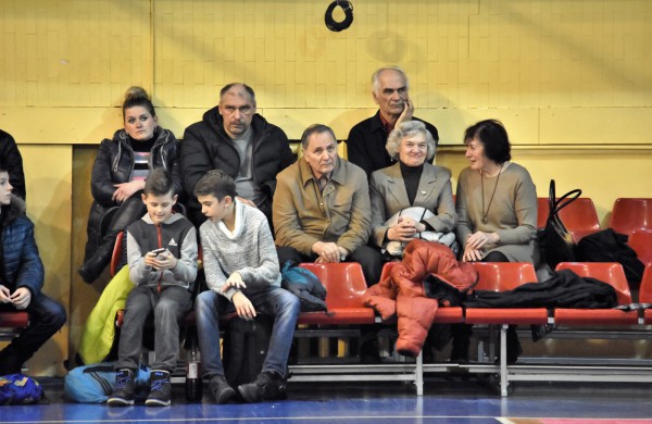 Jonavos krepšinio mėgėjams pergalių dar teks palaukti