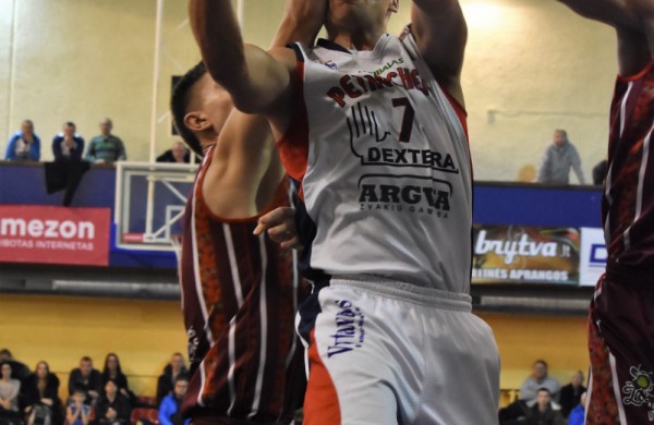 Jonavos krepšinio mėgėjams pergalių dar teks palaukti