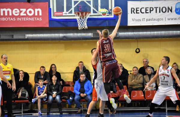 Jonavos krepšinio mėgėjams pergalių dar teks palaukti