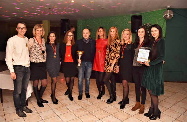 Dvidešimt antrajame nusipelniusio trenerio atminimo turnyre – dešimt komandų