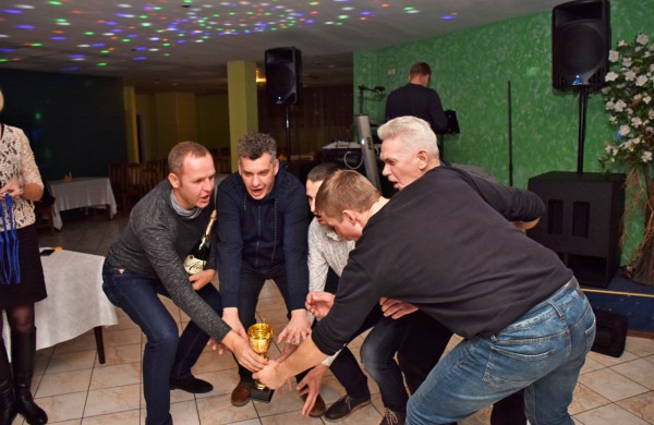 Dvidešimt antrajame nusipelniusio trenerio atminimo turnyre – dešimt komandų