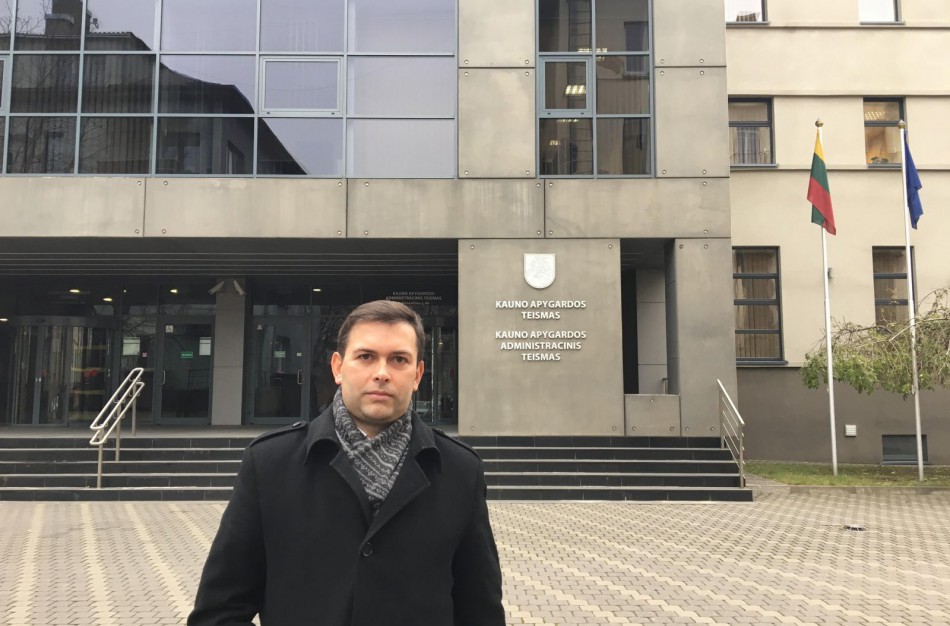 Teismas sprendė, ar Jonavos rajono savivaldybės Etikos komisija teisingai apkaltino R.Osauską