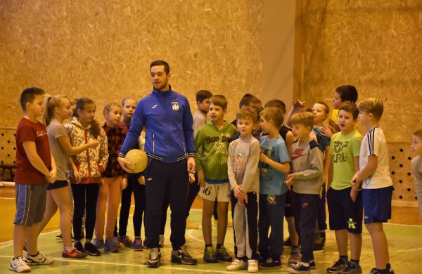 Jonavos mokyklų pradinukams – ypatingieji draugai