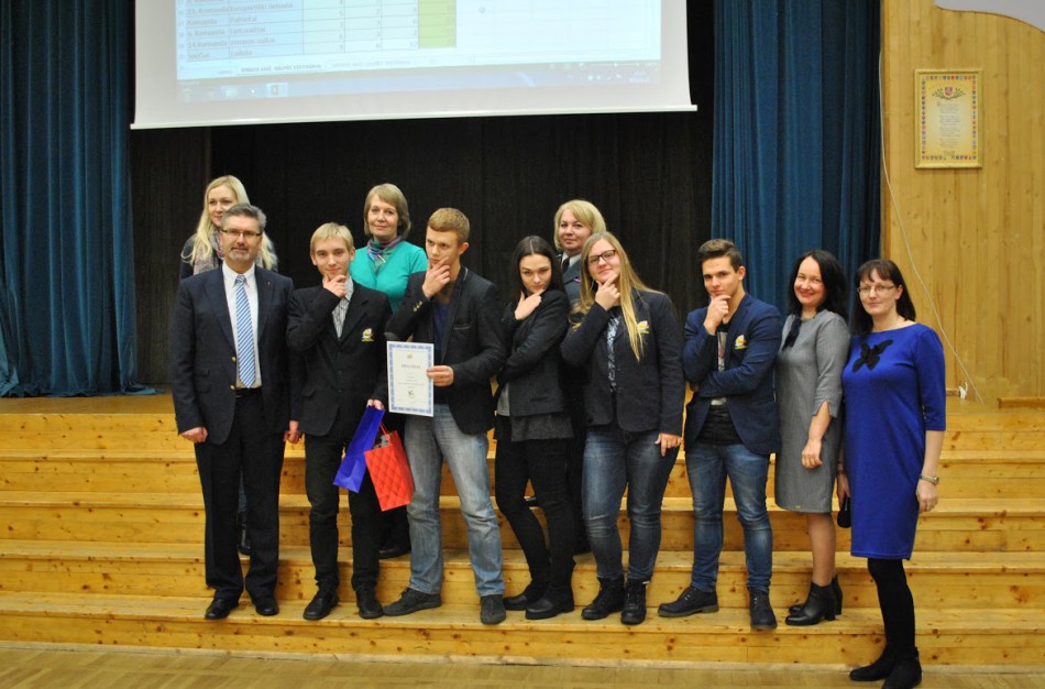 Protų kovos vienija gimnazijos bendruomenę