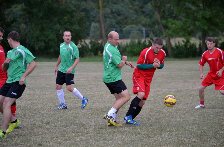 Lyderių pergalės atitolino nuo persekiotojų