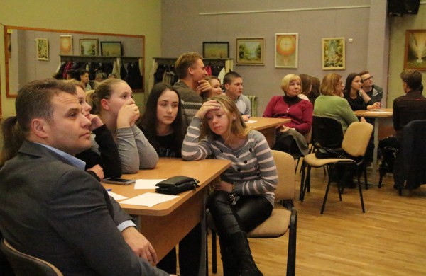 Protų kovos vienija gimnazijos bendruomenę