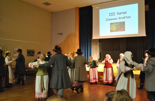 Protų kovos vienija gimnazijos bendruomenę