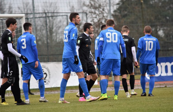 Paskutinėse sezono rungtynėse „Lietava“ trinktelėjo durimis – įveikti bronzos medalių laimėtojai