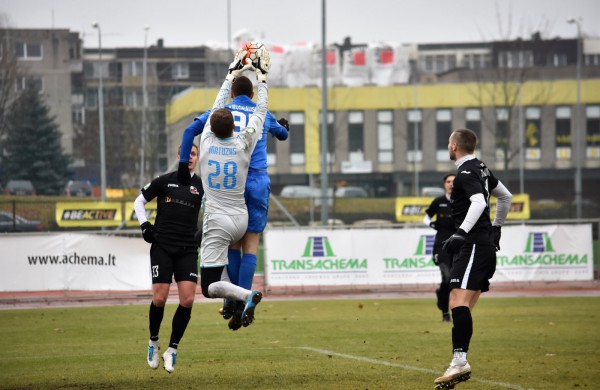 Paskutinėse sezono rungtynėse „Lietava“ trinktelėjo durimis – įveikti bronzos medalių laimėtojai