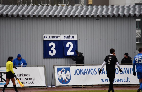 Paskutinėse sezono rungtynėse „Lietava“ trinktelėjo durimis – įveikti bronzos medalių laimėtojai