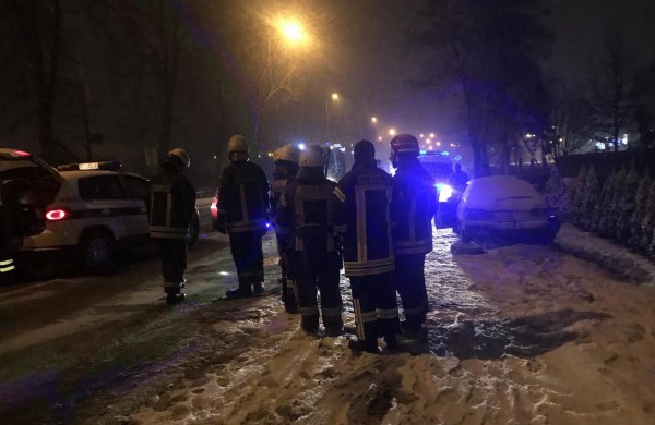 Prie „Pavėsio“ - avarija, sužeisti du žmonės, vieno automobilio vairuotojas – neblaivus