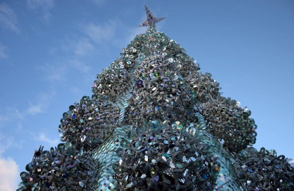 Menininkė Jolanta Šmidtienė: „Tai eglė – dienos karalienė“