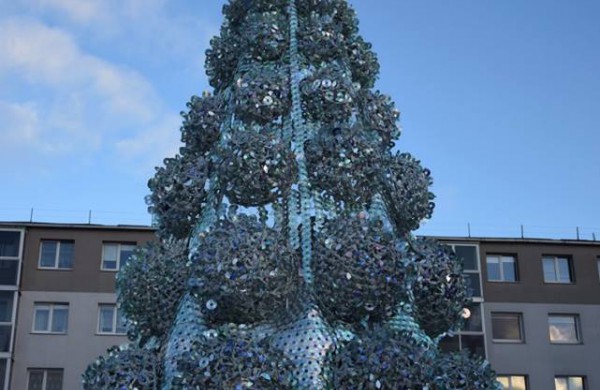 Menininkė Jolanta Šmidtienė: „Tai eglė – dienos karalienė“