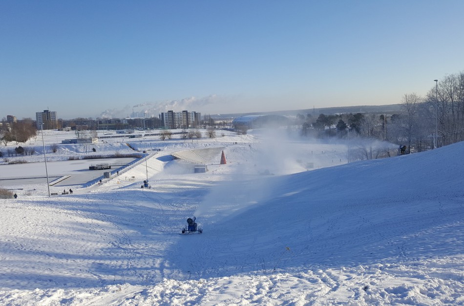 Slidinėjimo sezono atidarymas – nukeltas