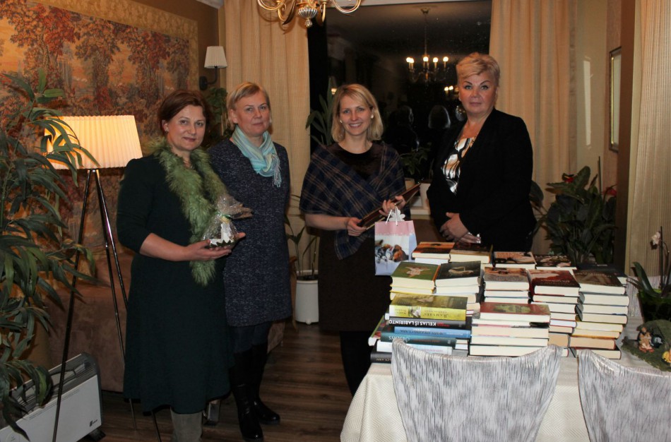 „Knygų Kalėdos“ aplankė ir Ruklos globos namus