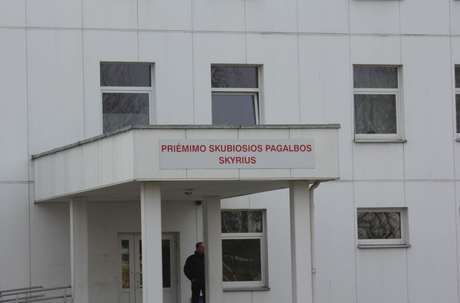 Įmonėje „Gaschema“ stipriai apdegusio vyro artimieji: „Meldžiame stebuklo“