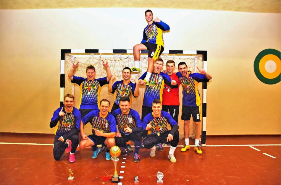 Rajono salės futbolo pirmenybių nugalėtojai – SMK „Vikingai“