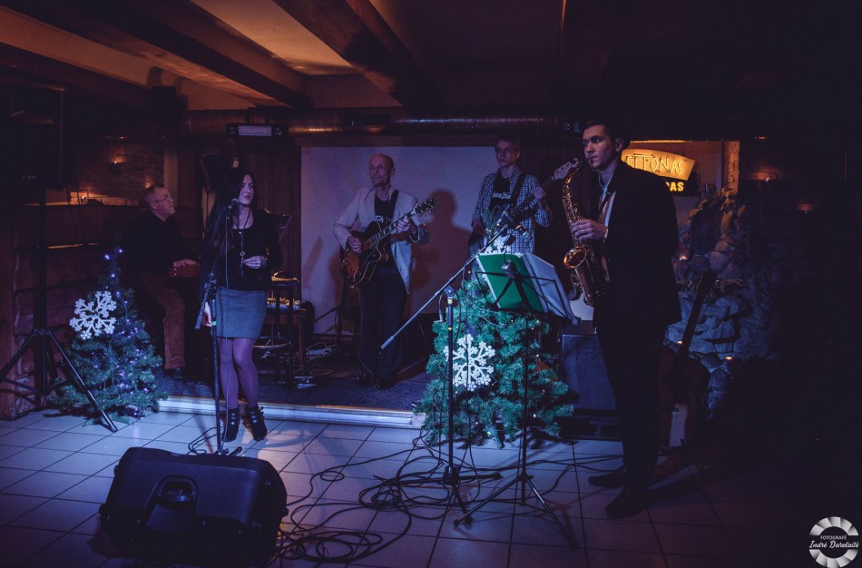 Jonaviečiai pamėgo gyvos muzikos vakarus
