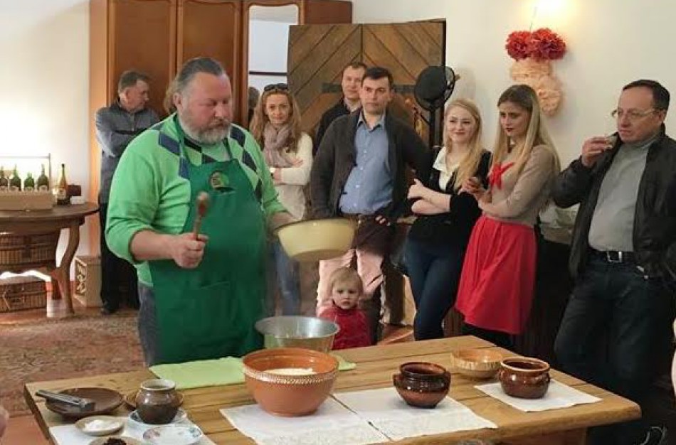 Turizmo parodoje jonaviečiai pristatys „Petro kastinį“, vynuogių vyną, slidinėjimo centrą