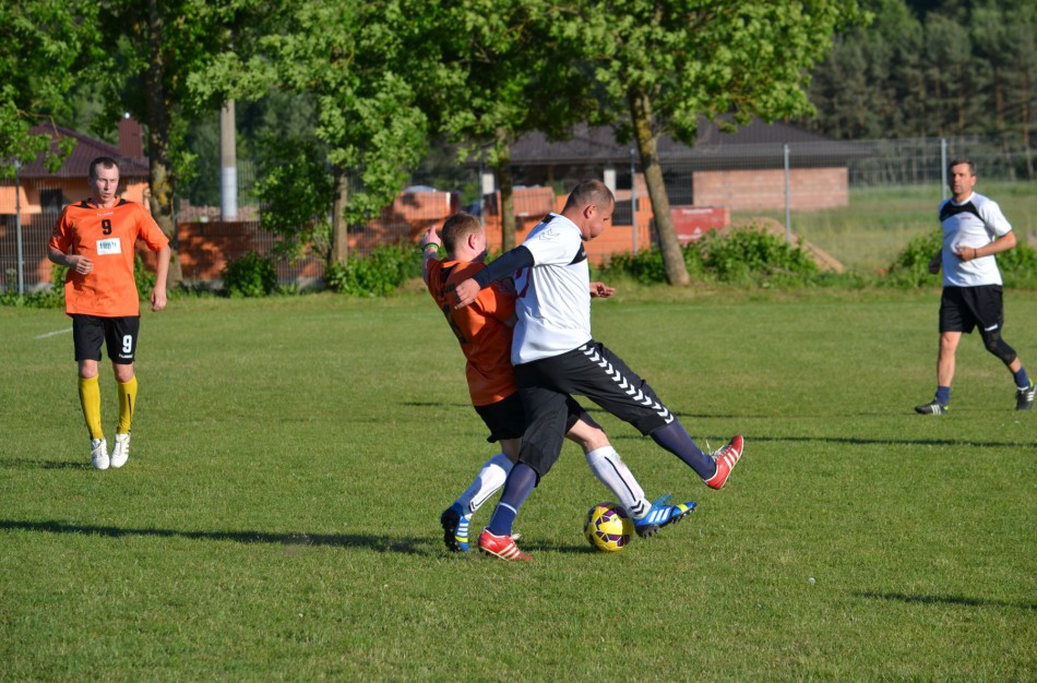 Tarpusavio dvikovose lyderiai pradėjo barstyti taškus