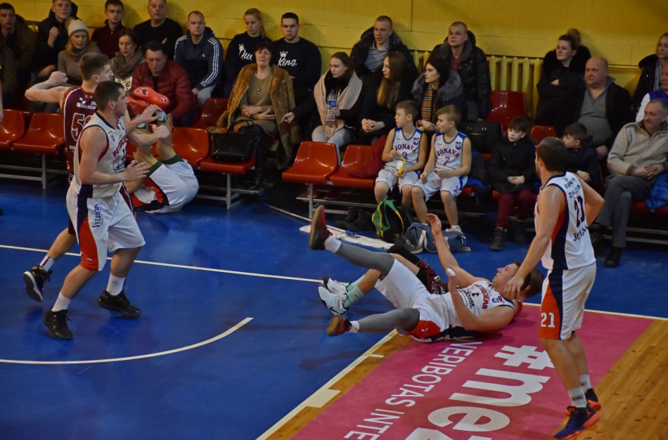 Pralaimėjimas Sporto klubą vėl nubloškė į paskutiniąją vietą