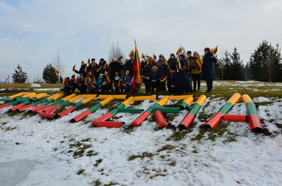 Iškilmingai Lietuvos gimtadienį paminėjo ir Šilų bendruomenė 
