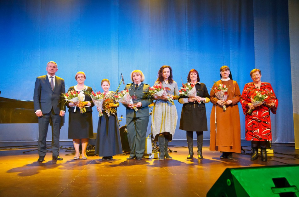 Kviečia išrinkti metų jonavietes