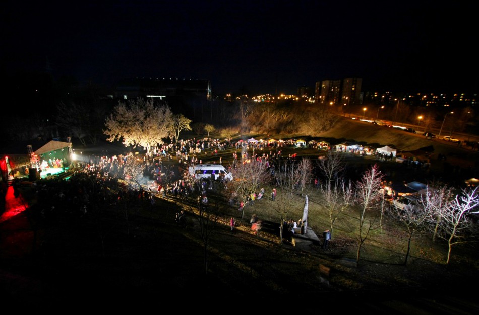 Jonaviečiai garsiai ir linksmai išlydėjo žiemą