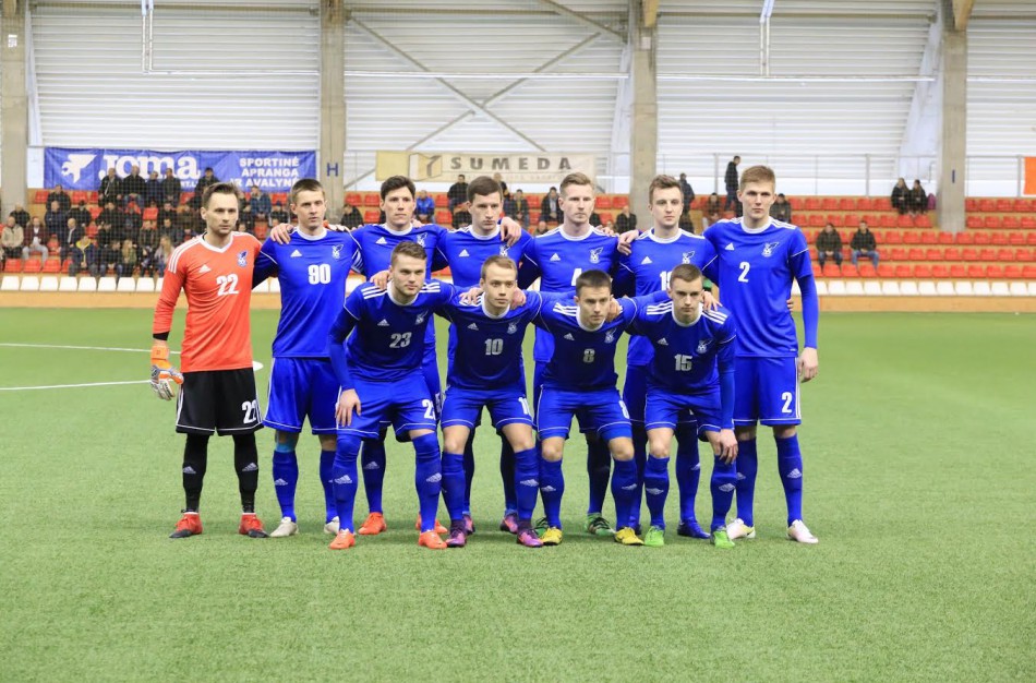„Jonavos“ sudėtis: vietinis jaunimas ir patyrę legionieriai