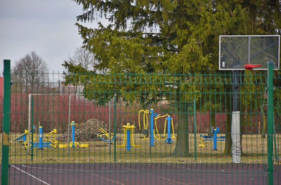 VO „Žeimių bendruomenė“ įgyvendino projektą – įrengti treniruokliai