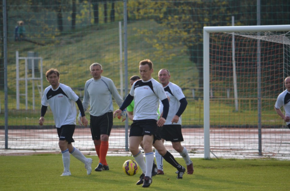 Jonavos senjorai pergalių dar neiškovojo