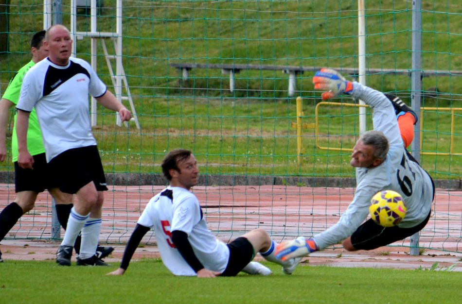 Pirmosiose namų rungtynėse taškų neiškovojo